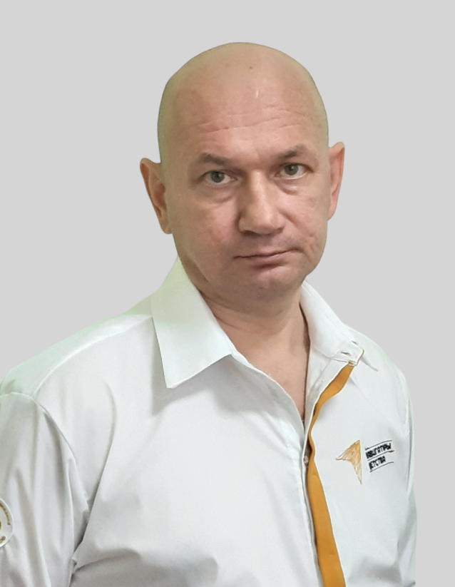 Костенко Эдуард Николаевич.